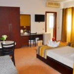 الغرفة التوين الغرفة التوين