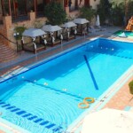 حمام السباحة في نعمة بلو شرم الشيخ